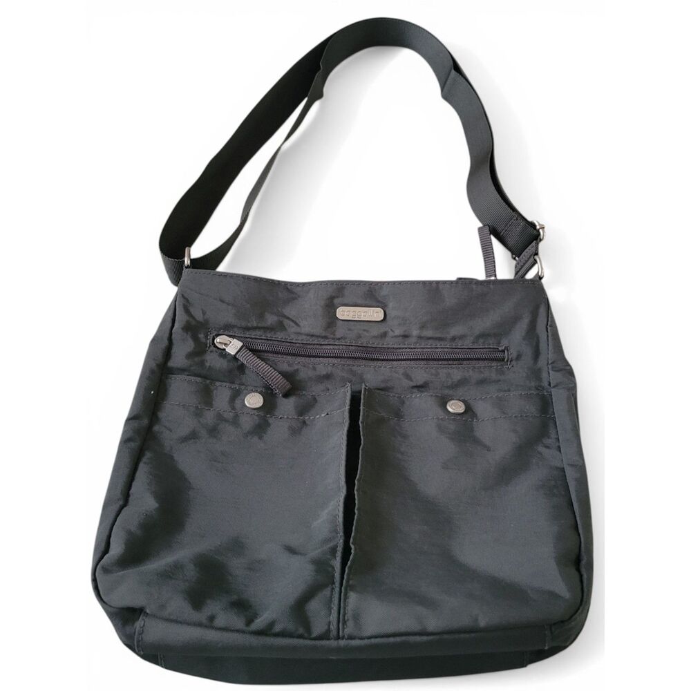 Baggallini Crossbody Bag Gray Nylon Travel Purse Multiple Pockets Lightweight
